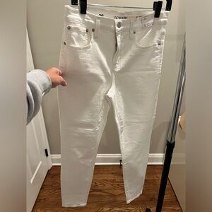 JCREW 9” toothpick white jeans Sz 29 nwt